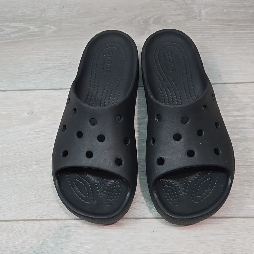 Crocs Women Iconic Comfort Classic Platform Sandals shoes sz 7